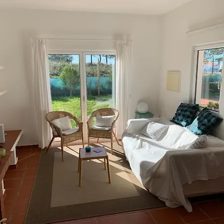 Casa Colina, Walking Distance To Arrifana